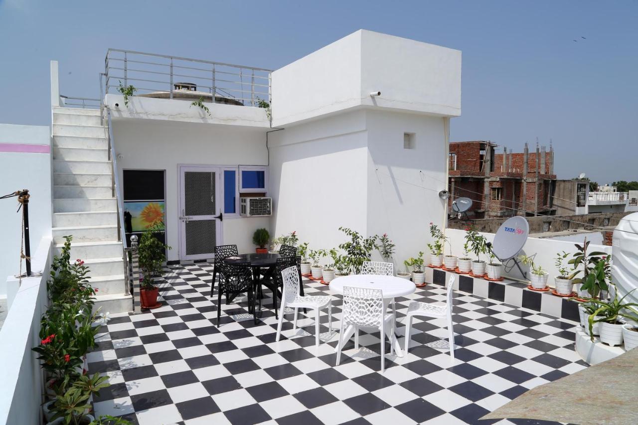 Tuk Tuk Homestay Agra  Εξωτερικό φωτογραφία
