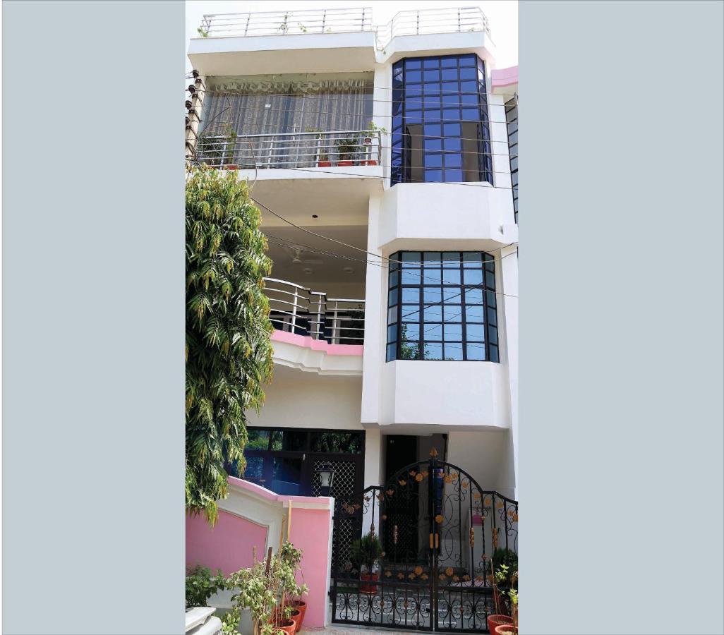 Tuk Tuk Homestay Agra  Εξωτερικό φωτογραφία