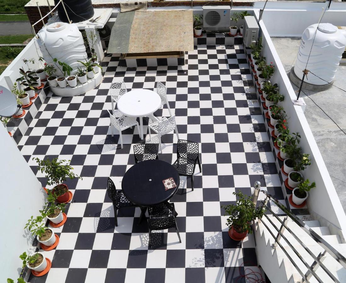 Tuk Tuk Homestay Agra  Εξωτερικό φωτογραφία